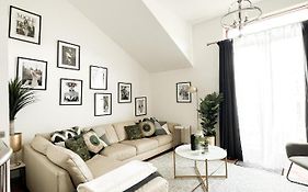 Luxury Belfast Stay
